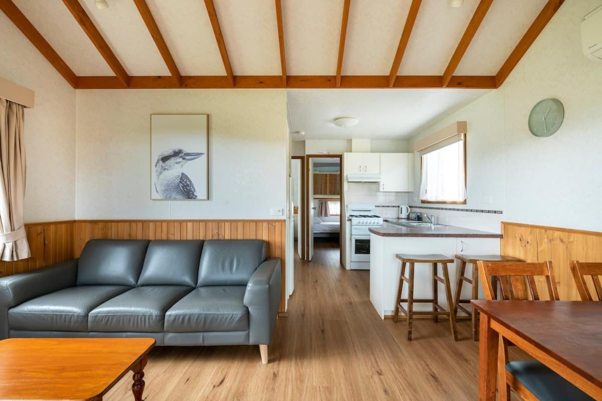 Daysy Hill Country Cottages Port Campbell Quarto foto