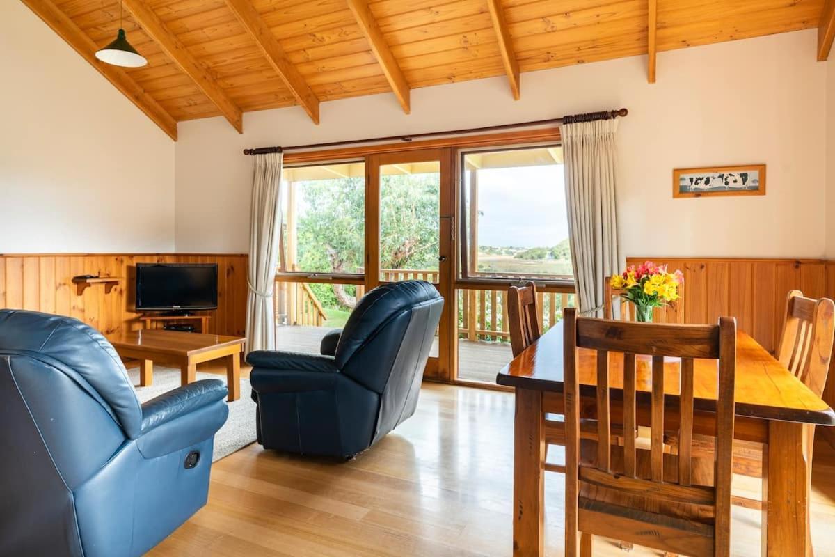 Daysy Hill Country Cottages Port Campbell Quarto foto