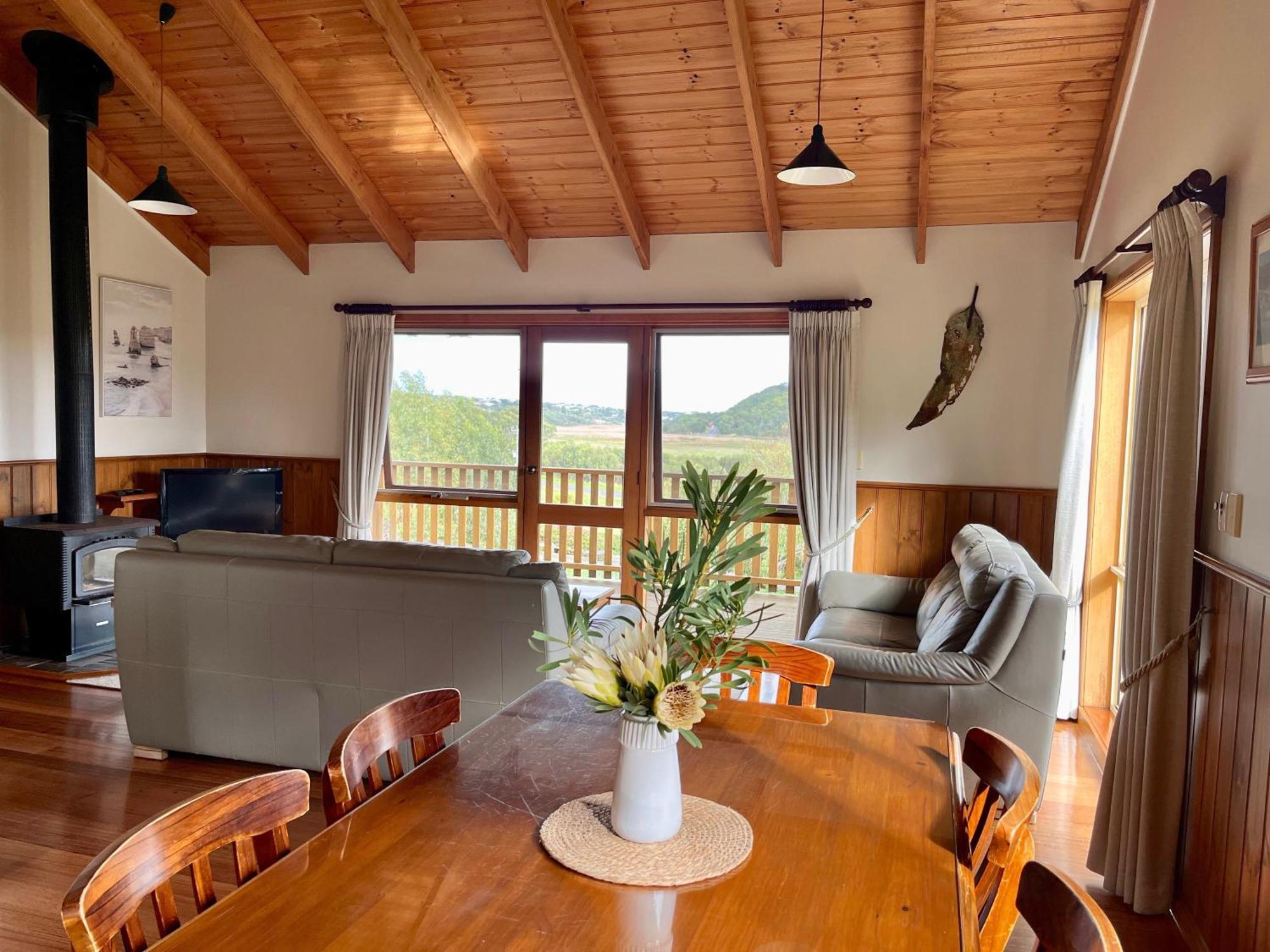 Daysy Hill Country Cottages Port Campbell Quarto foto